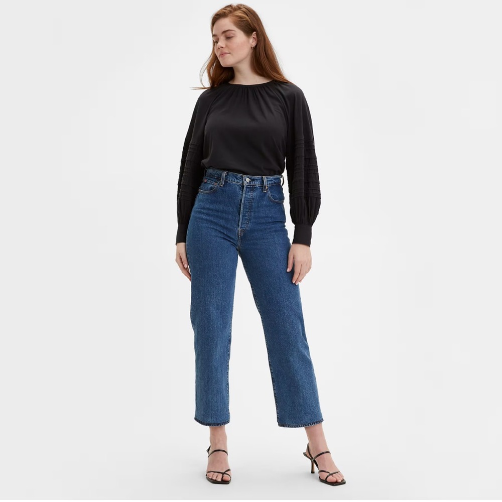 LEVI’S PREMIIUM DENIM RIBCAGE JEANS